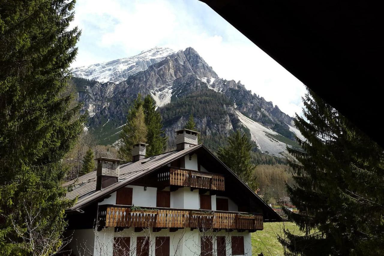 Mansarda A San Vito Di Cadore Luaran gambar