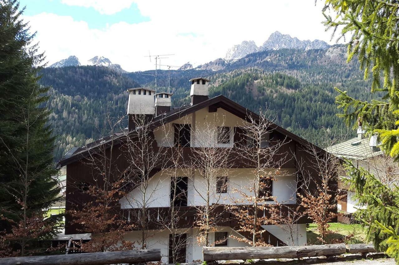 Mansarda A San Vito Di Cadore Luaran gambar